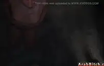 ابنتي ذات الثدي الطبيعي الضخم في الحمام.