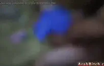 أخذت القذرة ماما بي بي سي في عمق مؤخرتها الساخنة