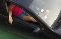 مثير الرجل الأسود كومينغ على نفسه ، ووجهه.