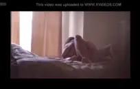 الديوك البيضاء الكبيرة والصبية الصغار الذين يمارسون الجنس مع الأولاد عراة.