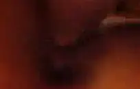 صديقة تعطيني اللسان ثم تجعلني أصبع ونائب الرئيس.