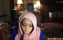 الهواة في سن المراهقة وقحة يحصل طعم من الصعب الديك.