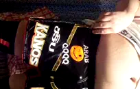 بعقب فقاعة فتاة بيضاء ركوب ديكي ويأخذ creampie على الحمار.